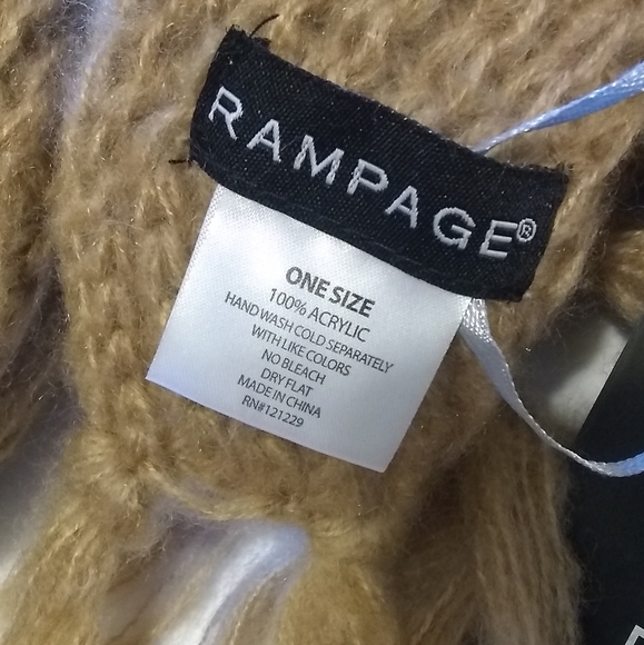 Rampage Tan Super Soft Knit Scarf w/ Fringe OS NWT NEW - Picture 5 of 10
